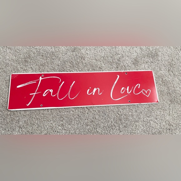 Fall In Love Metal Sign - Picture 1 of 5